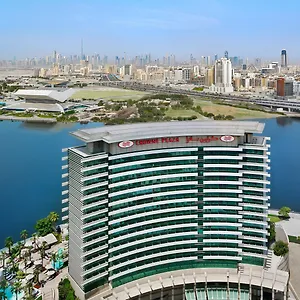 Hotel Crowne Plaza Festival City