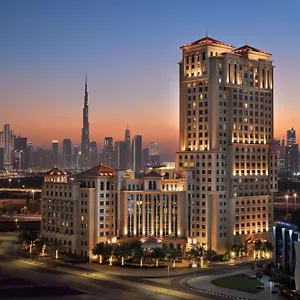 Marriott Al Jaddaf, Дубай