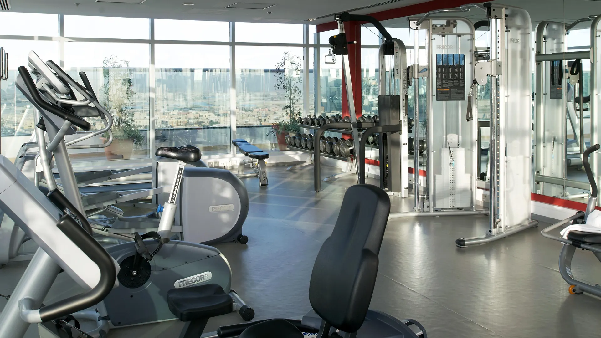 Montreal Barsha Hotel Dubai