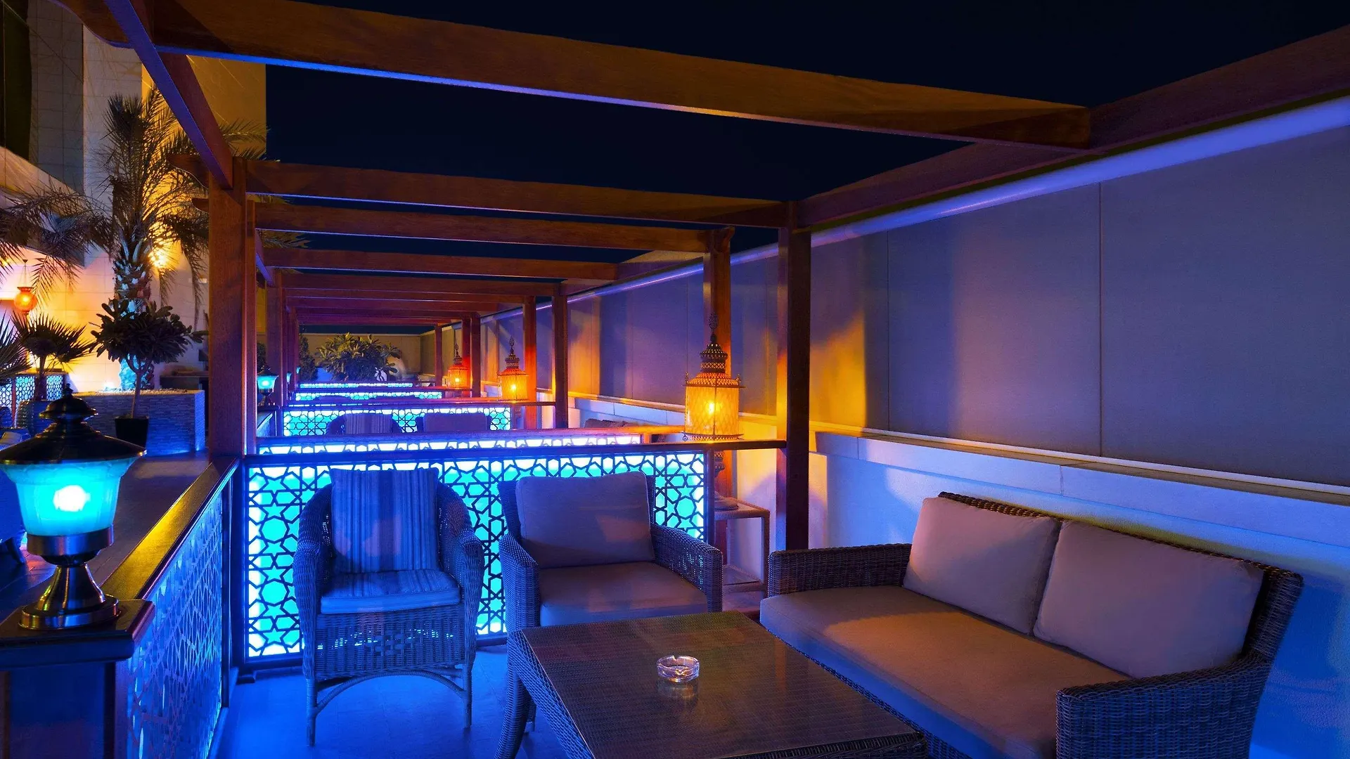 Montreal Barsha Hotel Dubai 4*,