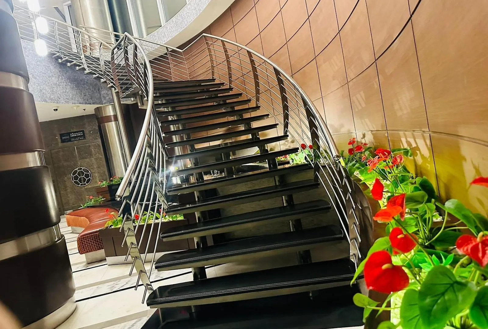 Montreal Barsha Hotel Dubai 4*,